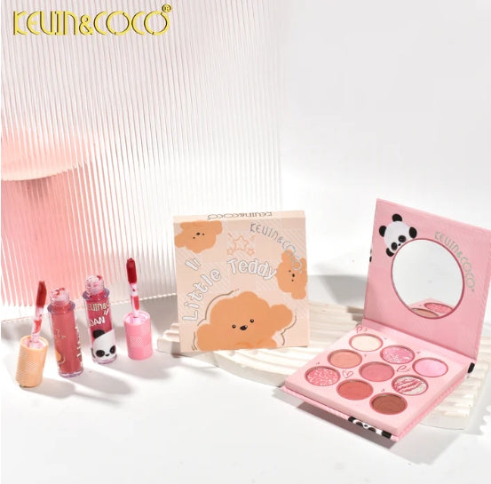 Paleta de Sombras + Labial – Panda y Perrito